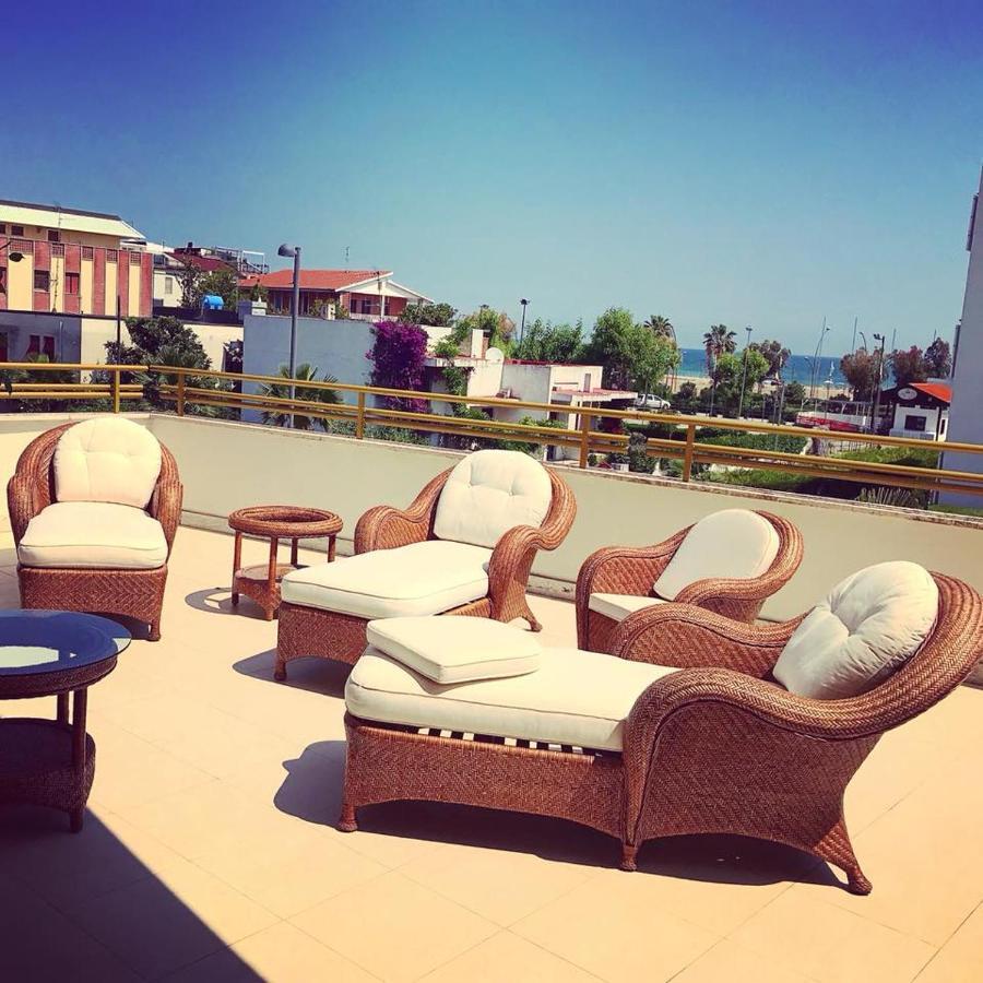 Hotel Royal Vasto Exterior photo
