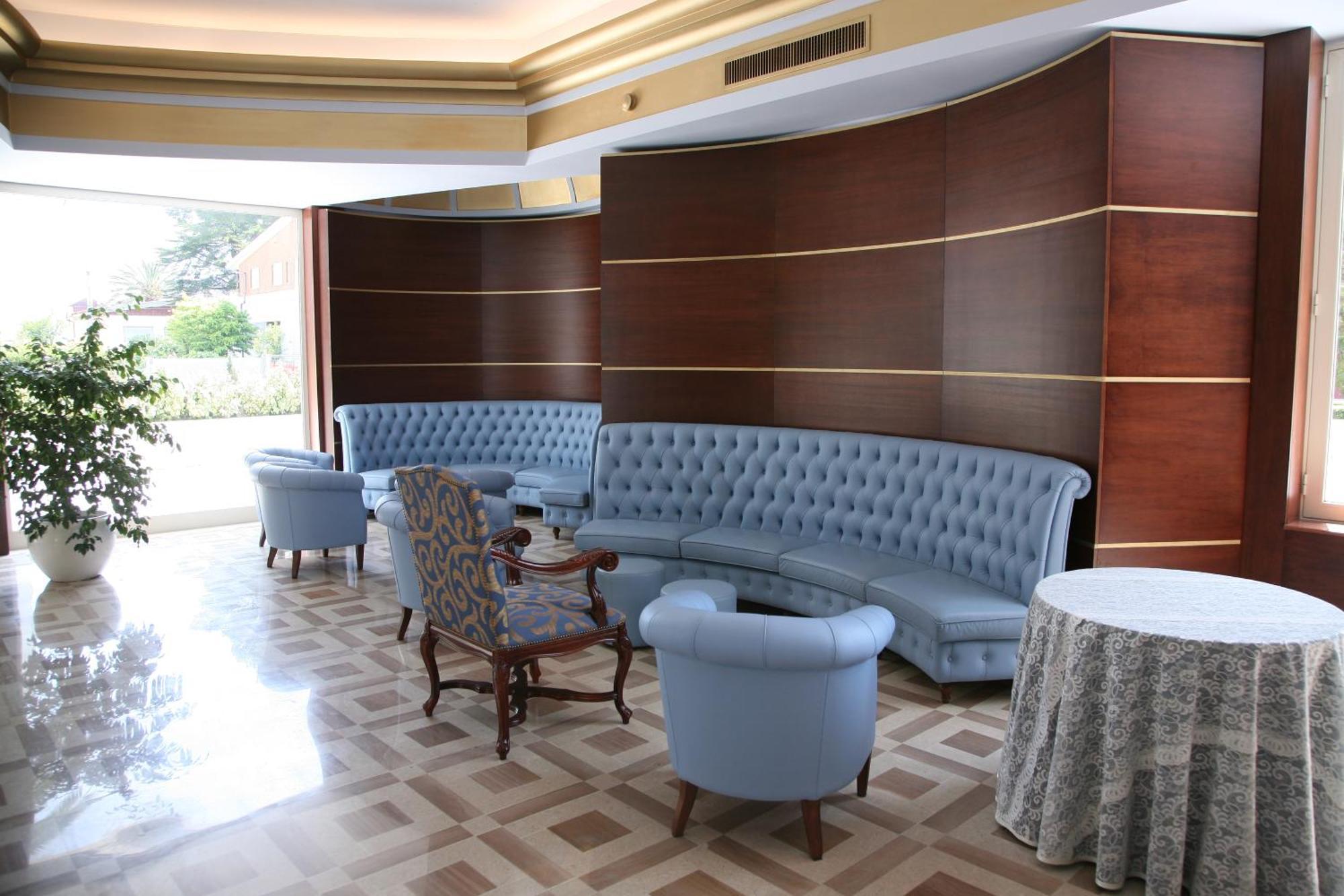 Hotel Royal Vasto Exterior photo