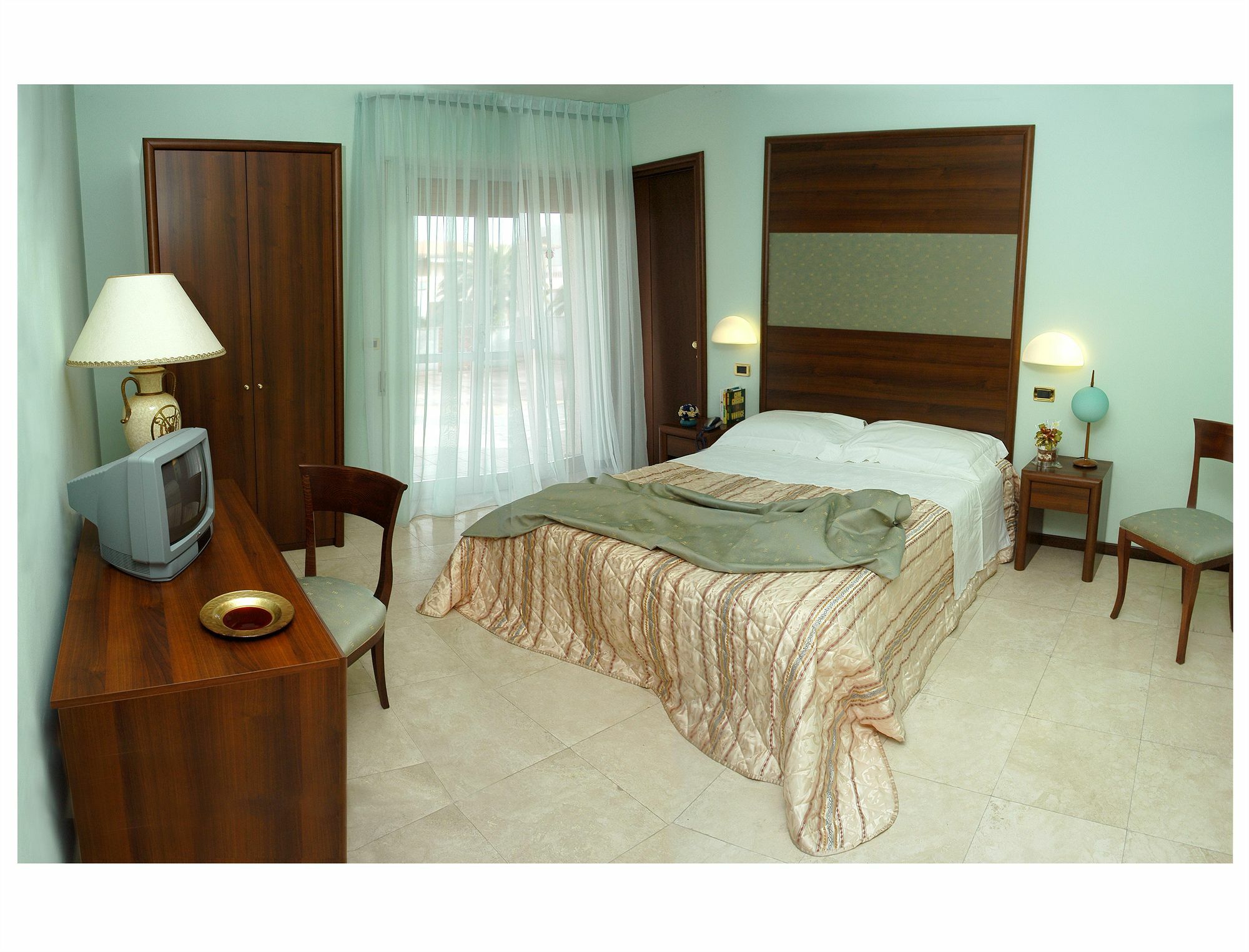 Hotel Royal Vasto Exterior photo